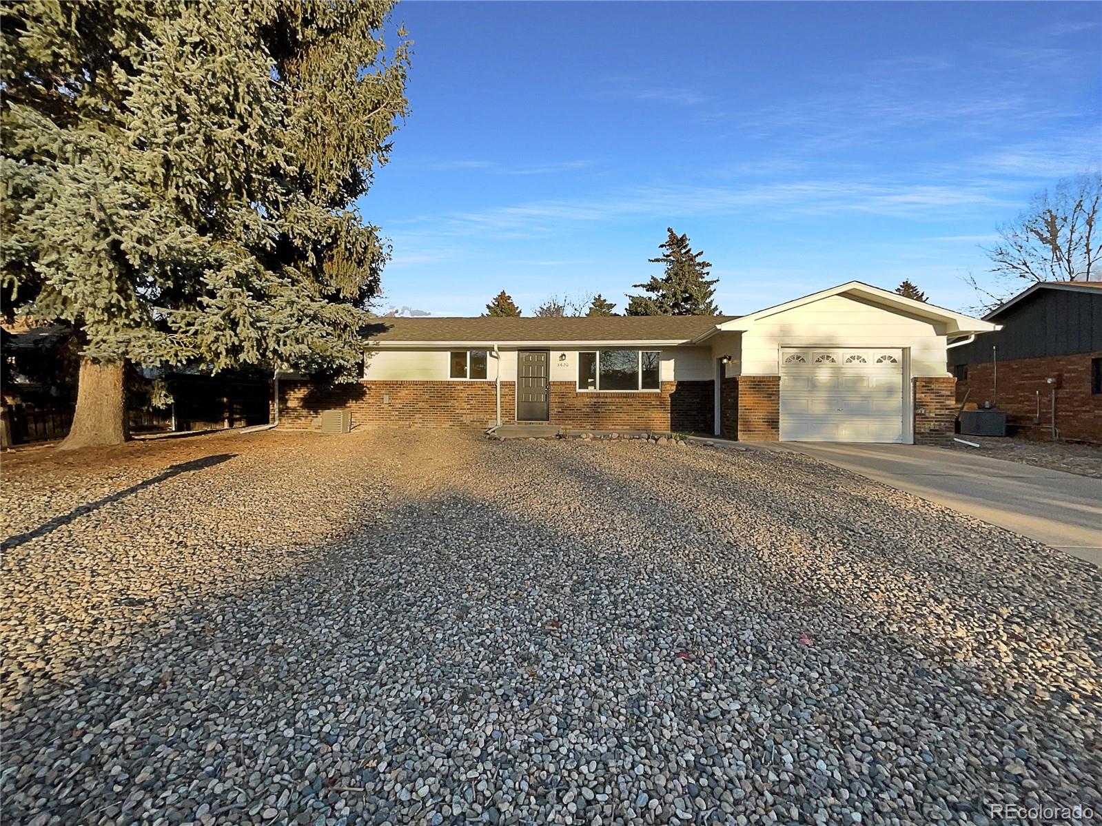 Ridgewood Loveland Home | MLS #: 60204773620 N Colorado Avenue, Loveland Beds: 3 Baths: 2 Price: $418,000