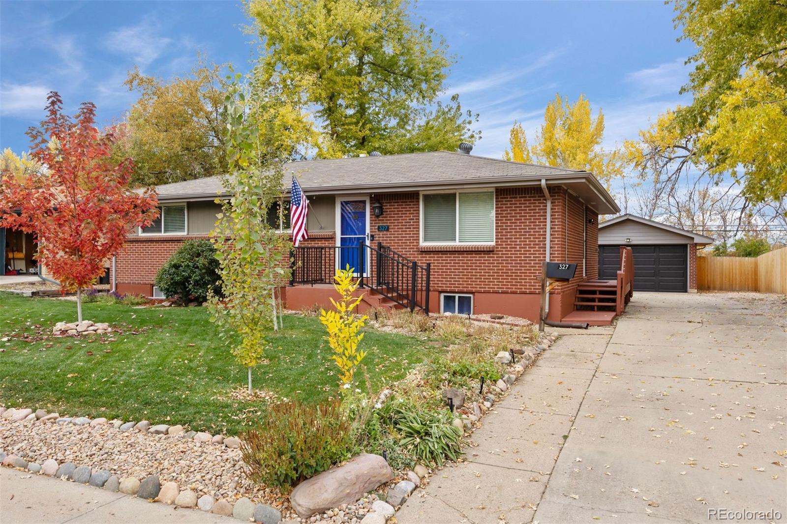 Broadway Estates Centennial Home | MLS #: 7493819327 E Panama Drive, Centennial Beds: 5 Baths: 2 Price: $645,000