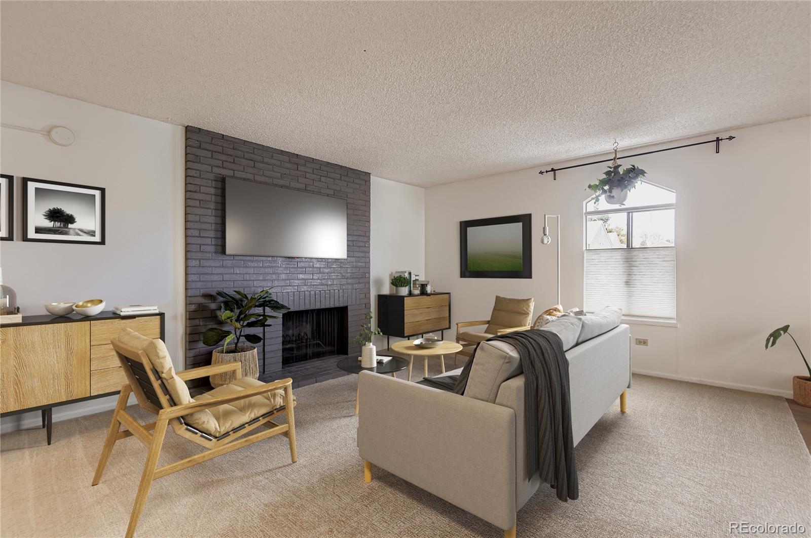  Denver Condo / Townhome | MLS #: 65418233323 S Monaco Street D, Denver Beds: 2 Baths: 2 Price: $185,000