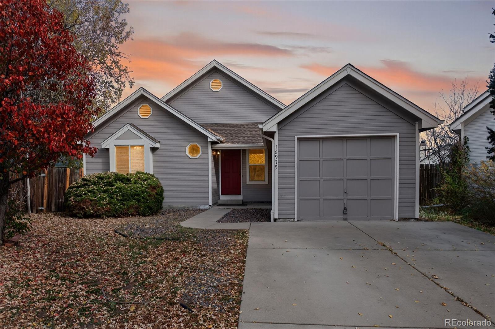 Summer Valley Aurora Home | MLS #: 283017616975 E Temple Place, Aurora Beds: 4 Baths: 2 Price: $434,500