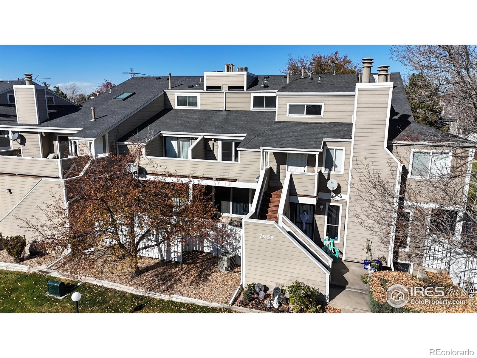 Indian Creek Denver Condo / Townhome | MLS #: 45678910468997955 E Colorado Avenue 6, Denver Beds: 2 Baths: 2 Price: $305,000