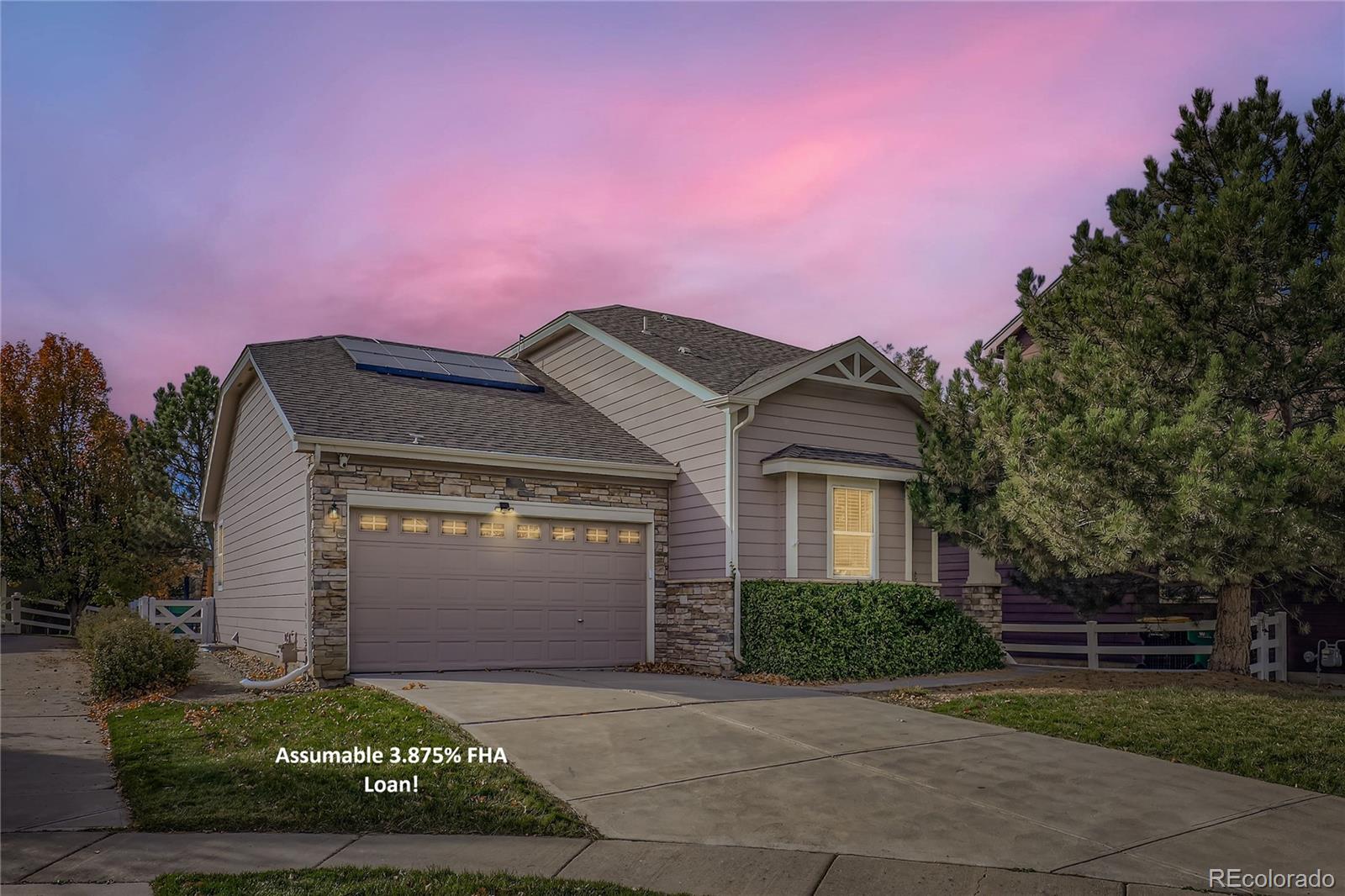  Aurora Home | MLS #: 424262223882 E Alabama Drive, Aurora Beds: 4 Baths: 4 Price: $529,000