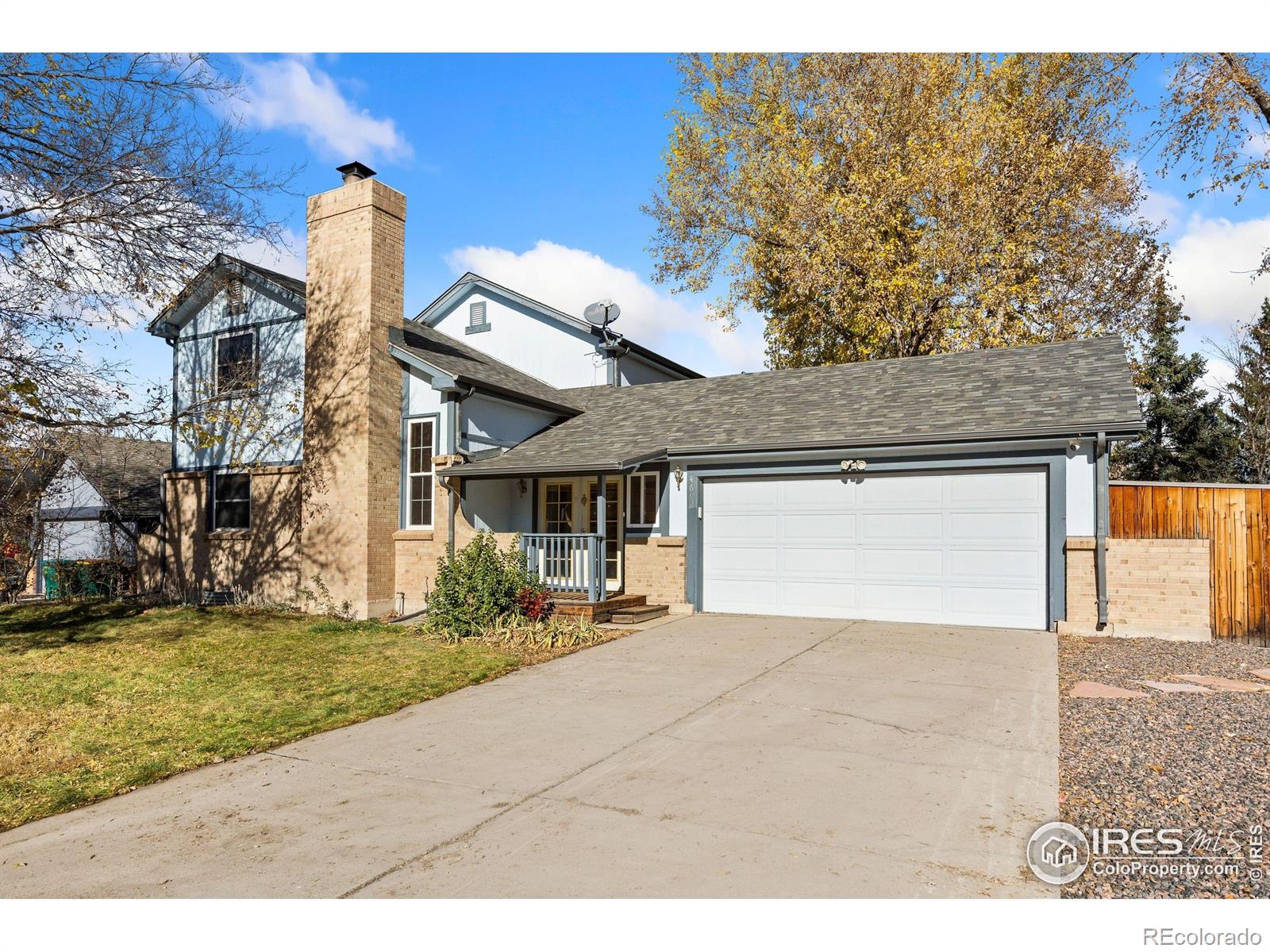 Pheasant Run Aurora Home | MLS #: 45678910470704602 S Lewiston Way, Aurora Beds: 3 Baths: 3 Price: $390,000