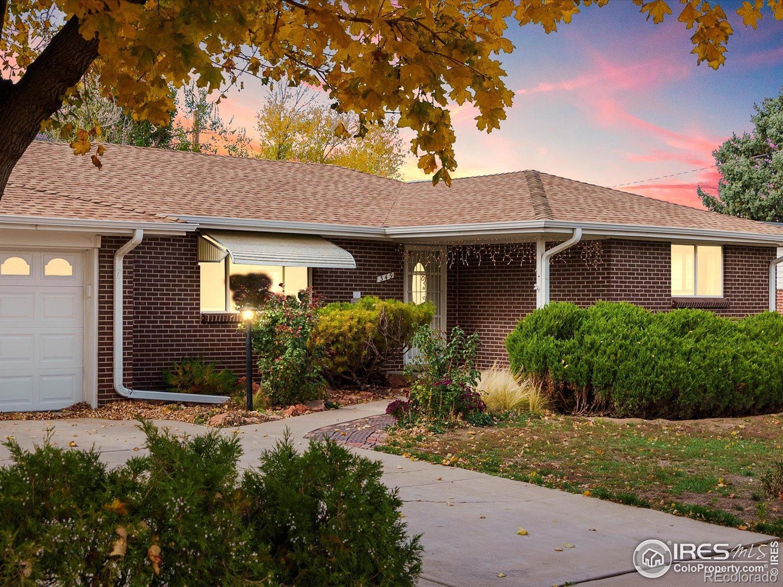 Sunnyvale Aurora Home | MLS #: 4567891047128349  Florence Street, Aurora Beds: 3 Baths: 3 Price: $399,000
