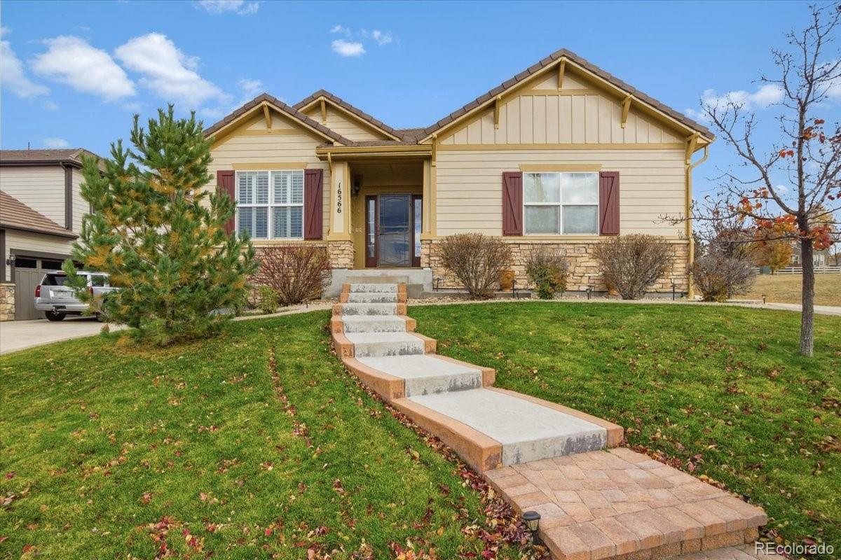 16566  edwards way, Broomfield sold home. Closed on 2026-04-28 for $875,000.