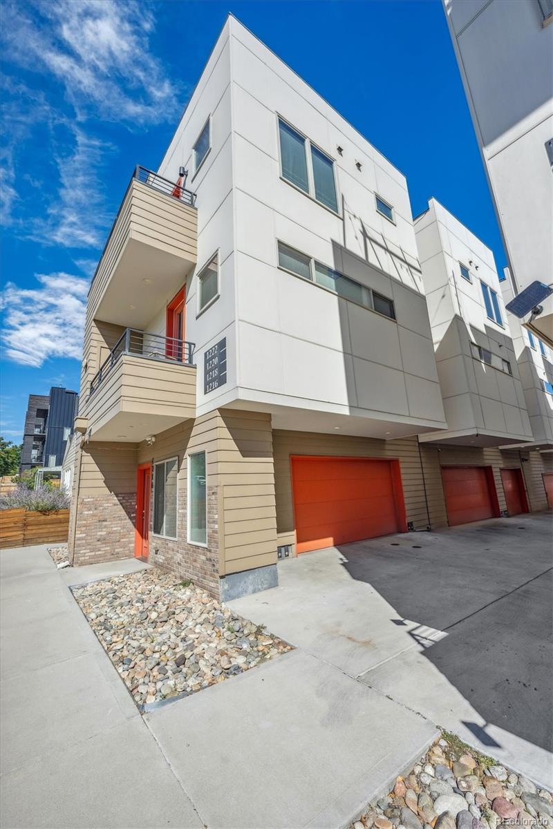 Villa Park Denver Home | MLS #: 47259051216  Perry Street, Denver Beds: 2 Baths: 4 Price: $535,000