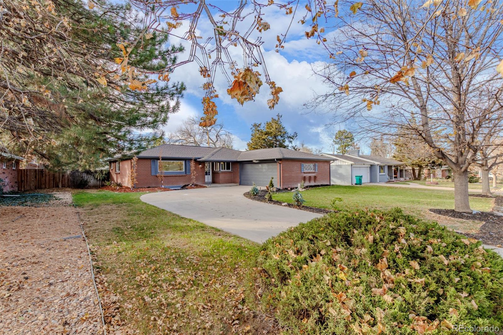 Park East Aurora Home | MLS #: 8084511531  Nome Street, Aurora Beds: 5 Baths: 3 Price: $529,000