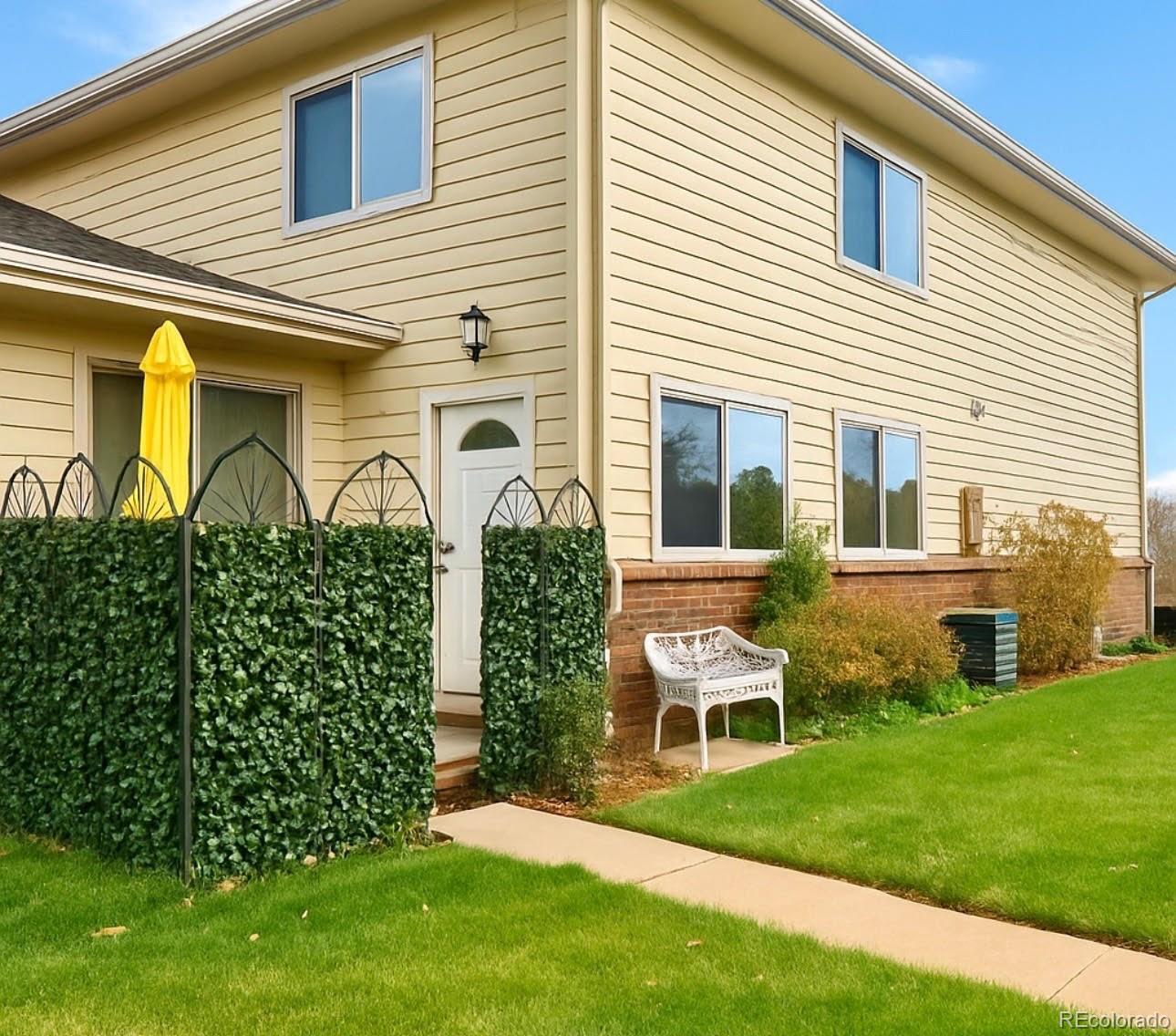 3351 s field street, Lakewood sold home. Closed on 2026-03-19 for $307,500.