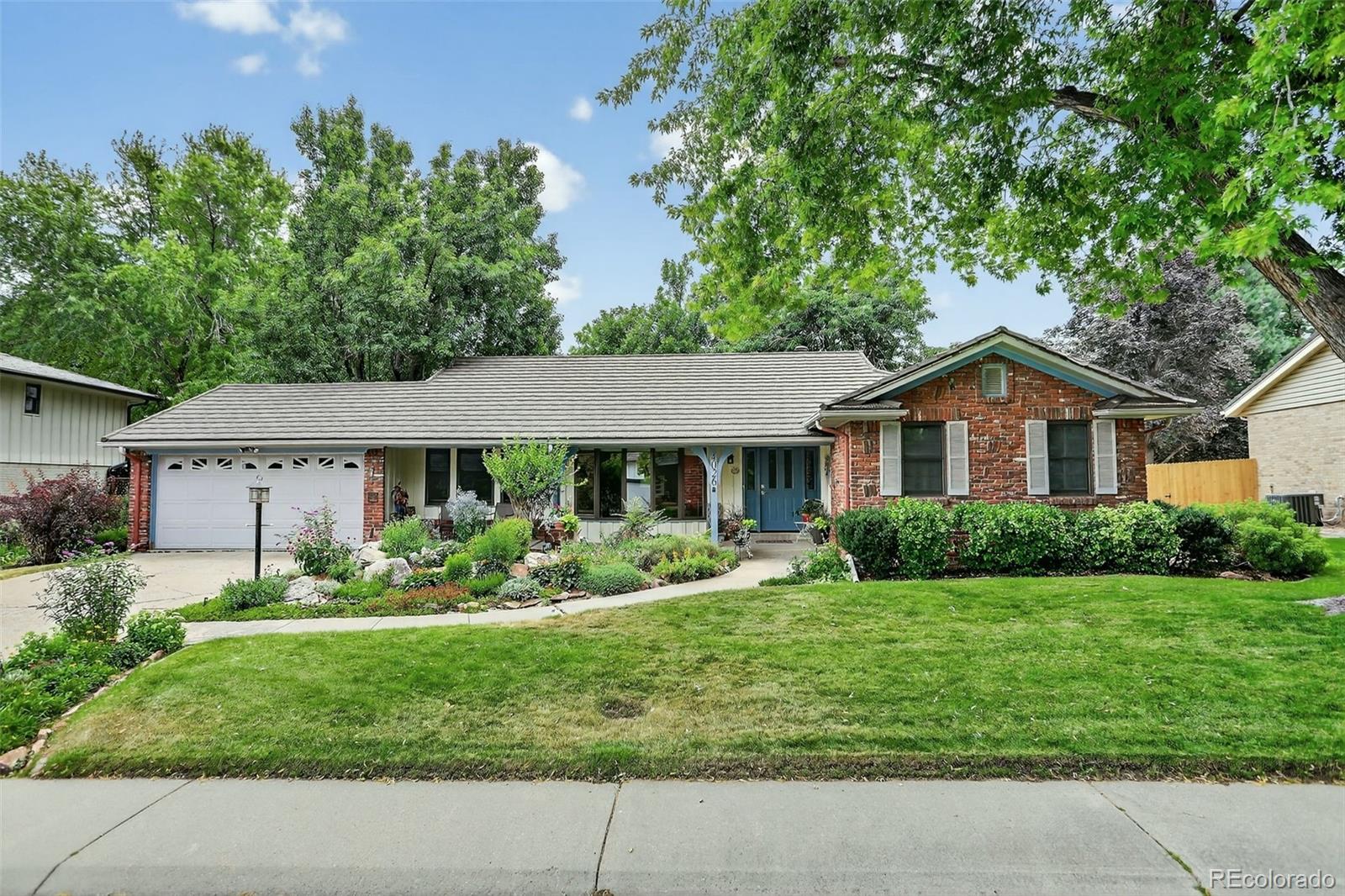 Southmoor Park Denver Home | MLS #: 68899374026 S Magnolia Way, Denver Beds: 3 Baths: 3 Price: $800,000