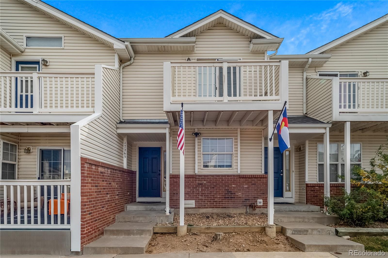 17265 e ford drive, Aurora sold home. Closed on 2025-12-24 for $259,000.