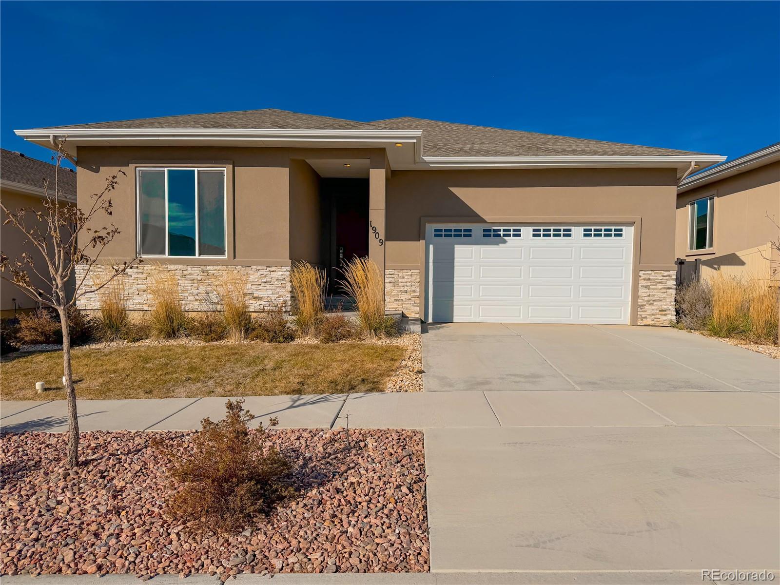  Pueblo Home | MLS #: 18495271909  Conejos Place, Pueblo Beds: 4 Baths: 4 Price: $575,000