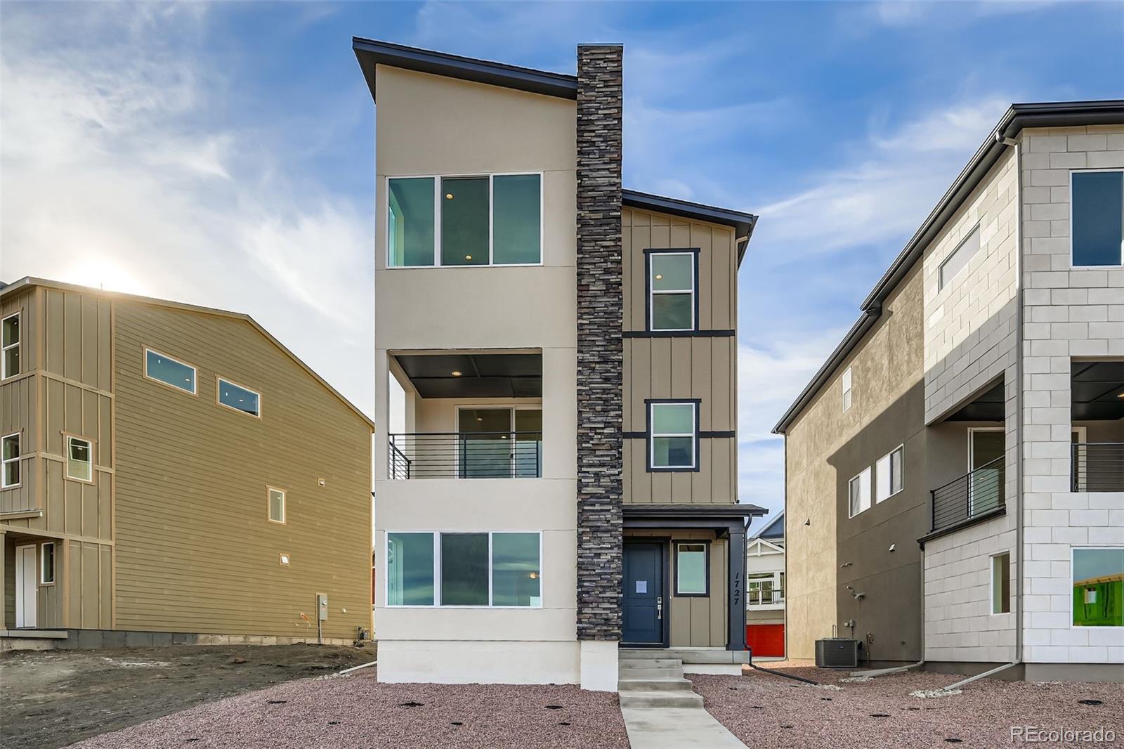 1727 keystone crest lane, colorado springs sold home. Closed on 2026-06-12 for $595,000.