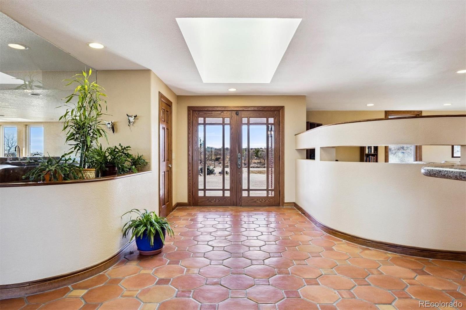 3056 winnebago drive, Sedalia sold home. Closed on 2026-07-02 for $1,525,000.