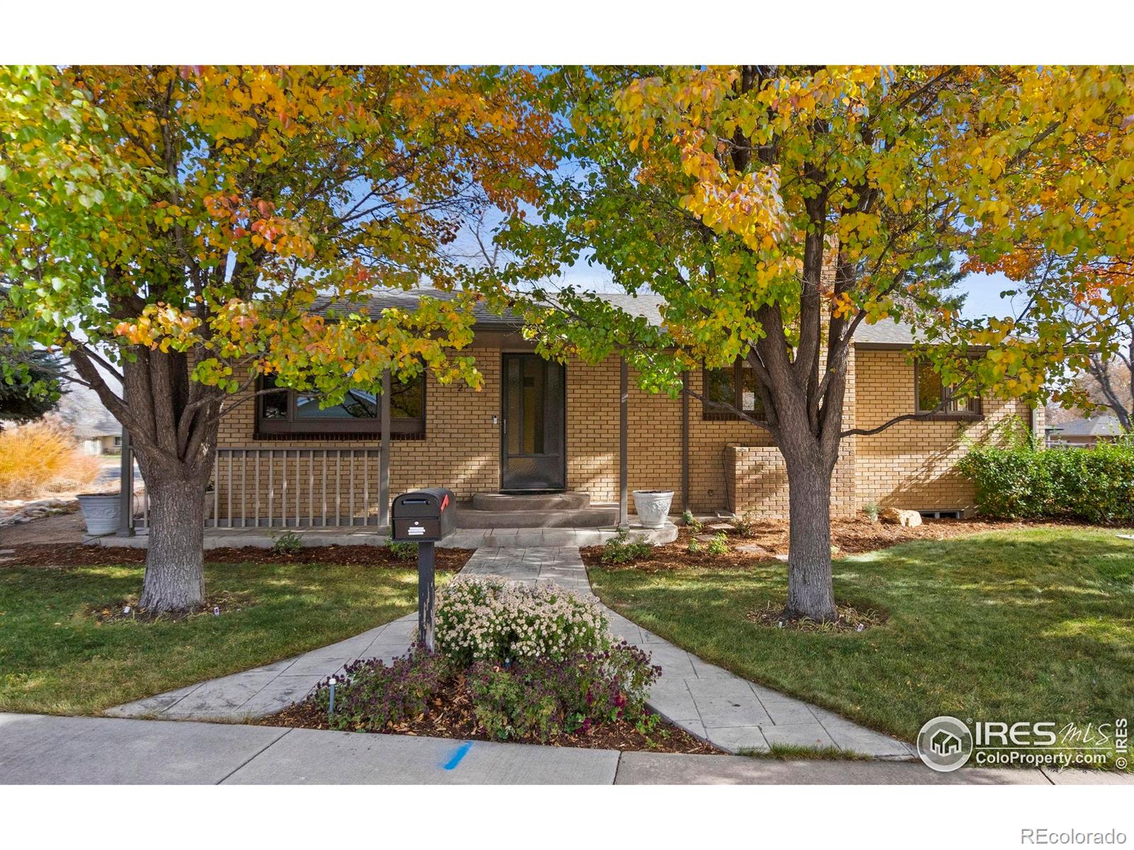 Lakemont Loveland Home | MLS #: 45678910474732332  Fountain Drive, Loveland Beds: 5 Baths: 2 Price: $510,000