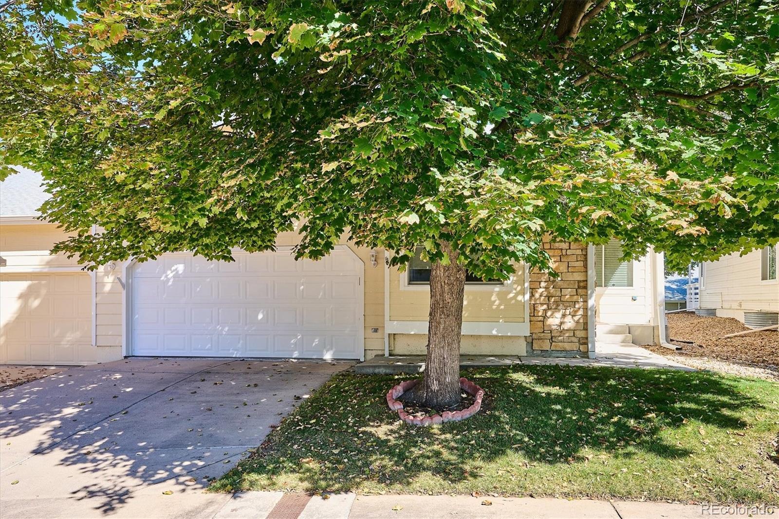 7 dunbarton court, Highlands Ranch sold home. Closed on 2025-12-19 for $595,000.