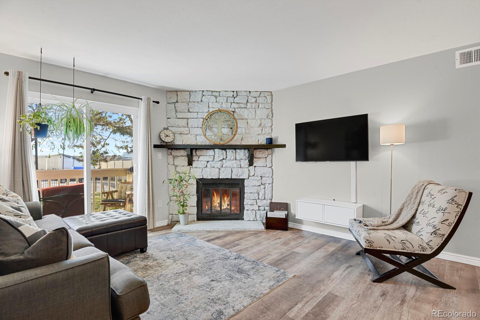 Moore Denver Condo / Townhome | MLS #: 22569944400 S Quebec Street 104P, Denver Beds: 2 Baths: 2 Price: $274,000