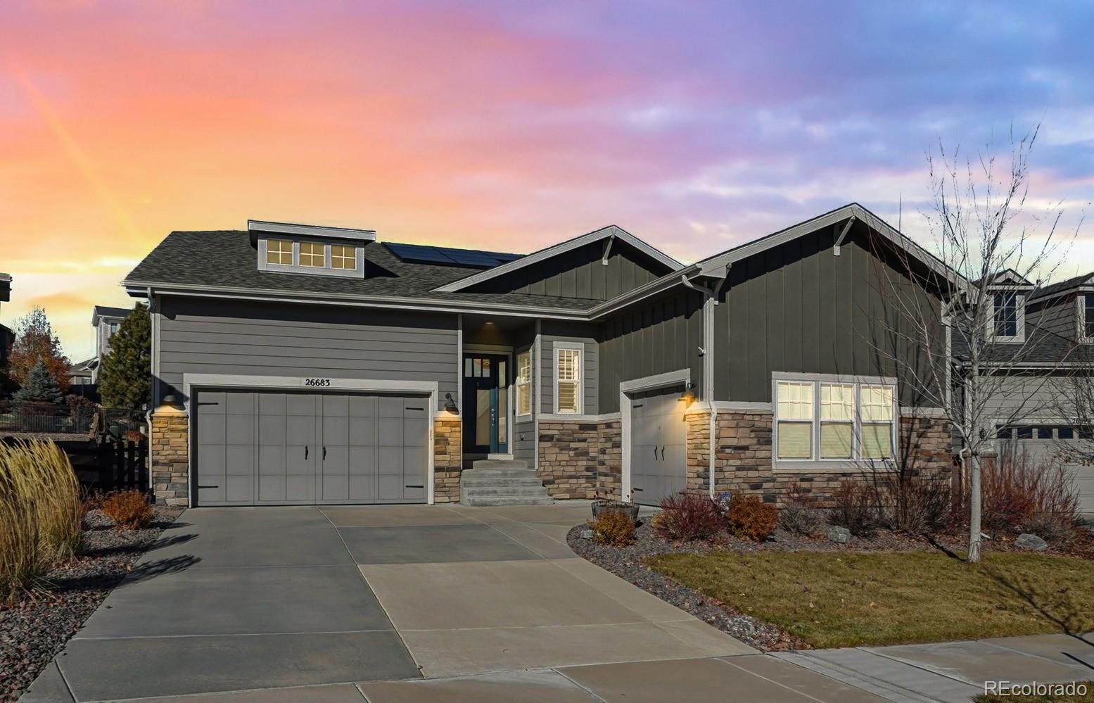 Southshore Aurora Home | MLS #: 499692826683 E Peakview Place, Aurora Beds: 4 Baths: 3 Price: $869,900
