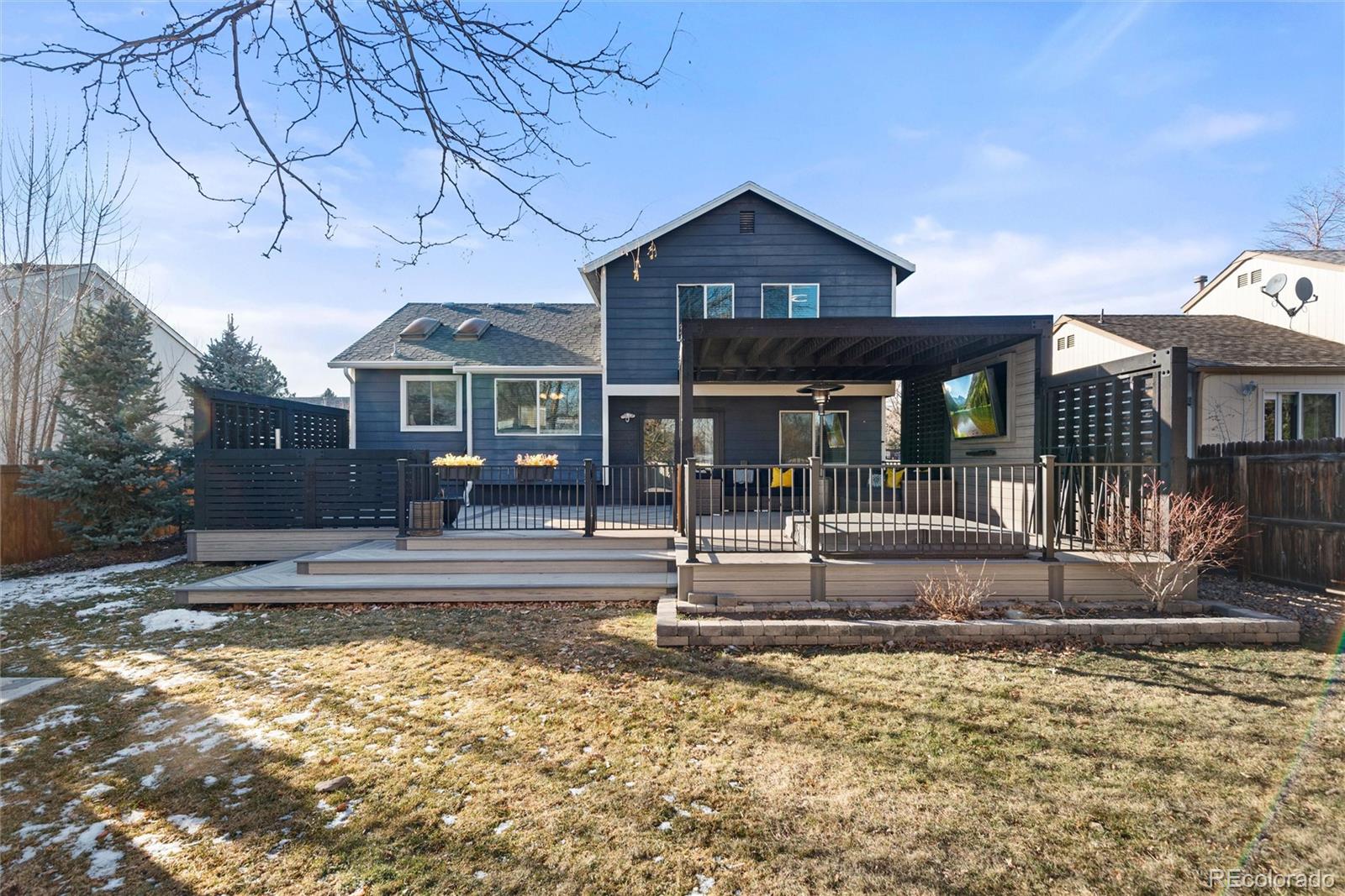 5546 s simms way, Littleton sold home. Closed on 2026-01-20 for $635,000.