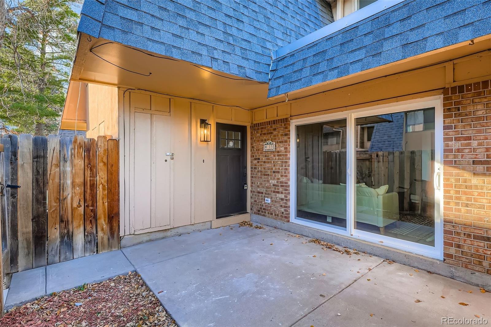 Hiland Hills Denver Condo / Townhome | MLS #: 56074547995 E Mississippi Avenue H15, Denver Beds: 2 Baths: 2 Price: $274,800