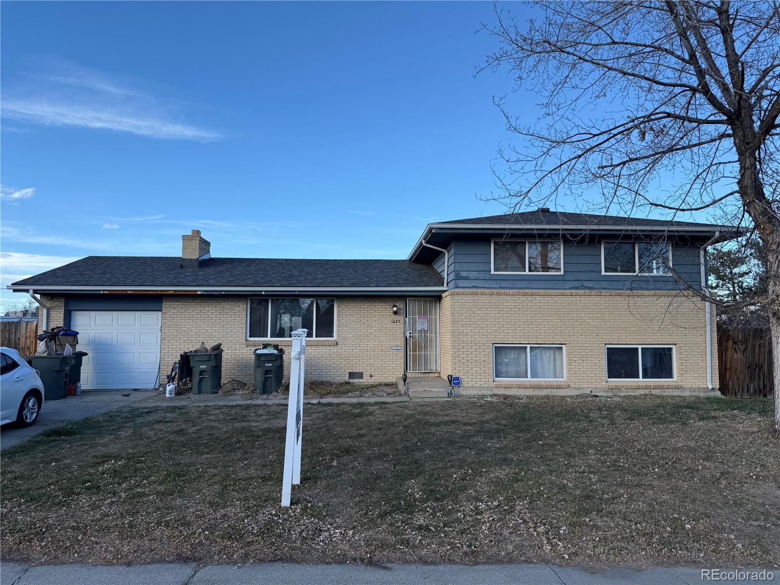 Heftler Homes Northglenn Home | MLS #: 67418621423 W 103rd Place, Northglenn Beds: 4 Baths: 2 Price: $375,000