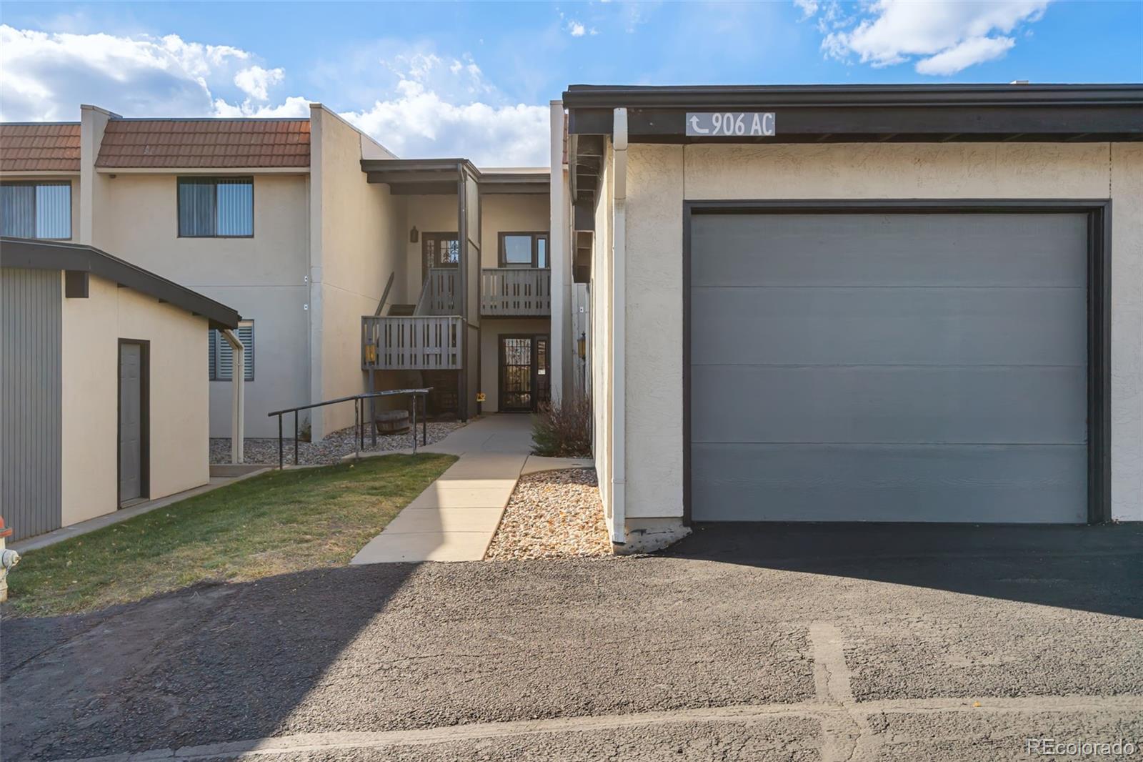 Villa Sierra Colorado Springs Condo / Townhome | MLS #: 8416948906  Fontmore Road A, Colorado Springs Beds: 3 Baths: 2 Price: $369,900
