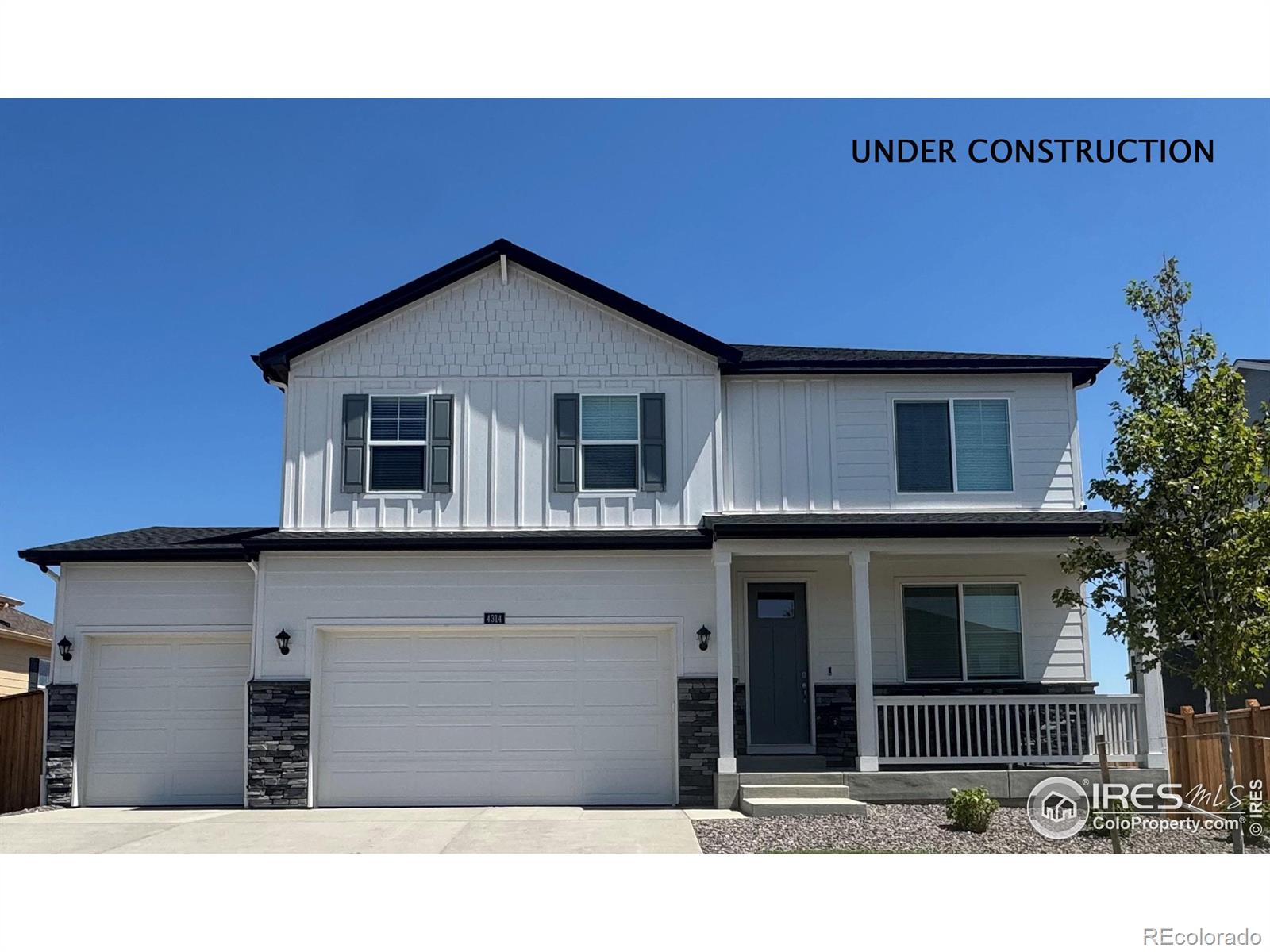 Lakeside Canyon Mead Home | MLS #: 456789104764413948  Garnet Drive, Mead Beds: 5 Baths: 3 Price: $589,900