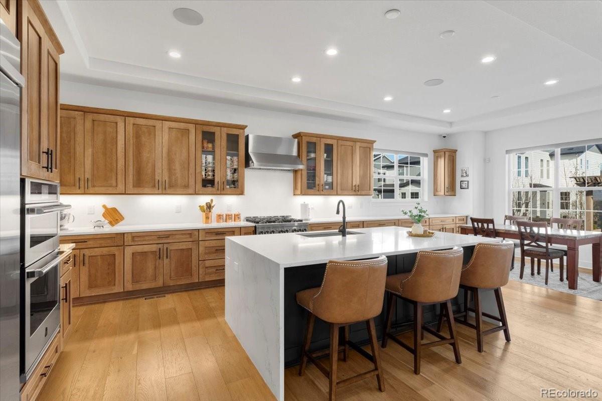 Southshore Aurora Home | MLS #: 66832956742 S Waterloo Court, Aurora Beds: 5 Baths: 5 Price: $1,185,000