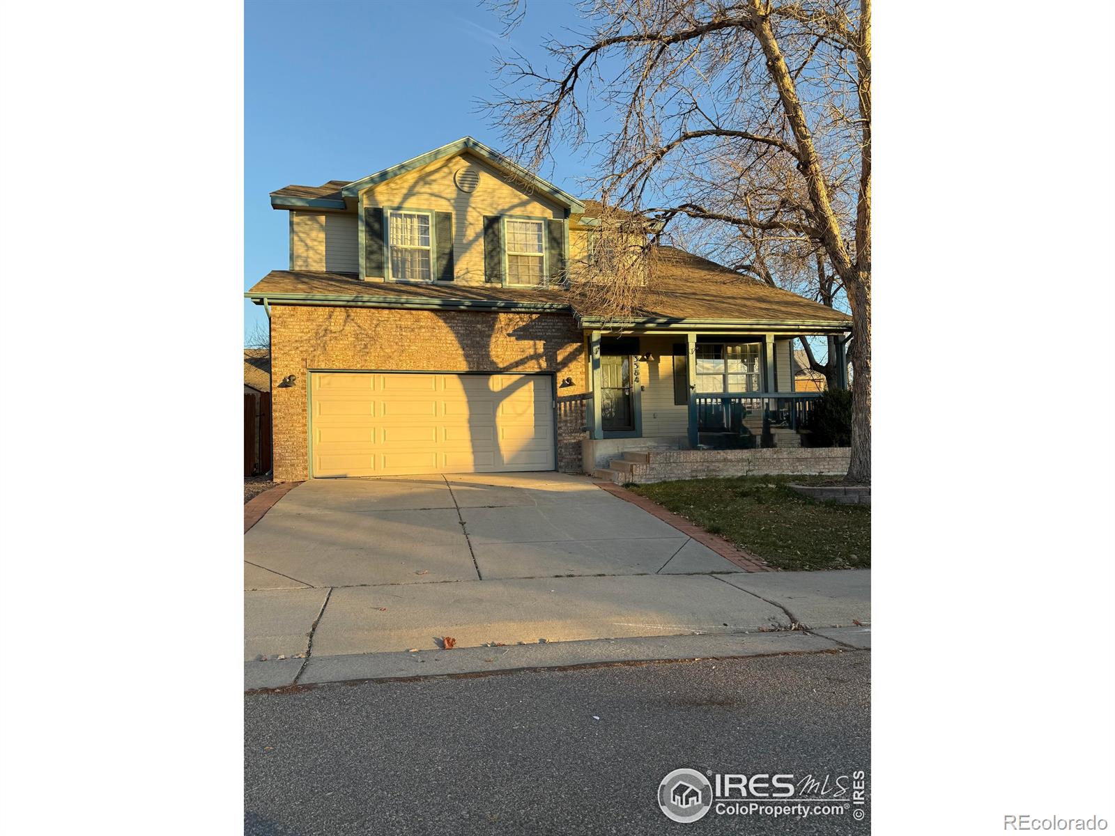 3584 e 134th place, Thornton sold home. Closed on 2025-12-12 for $410,000.