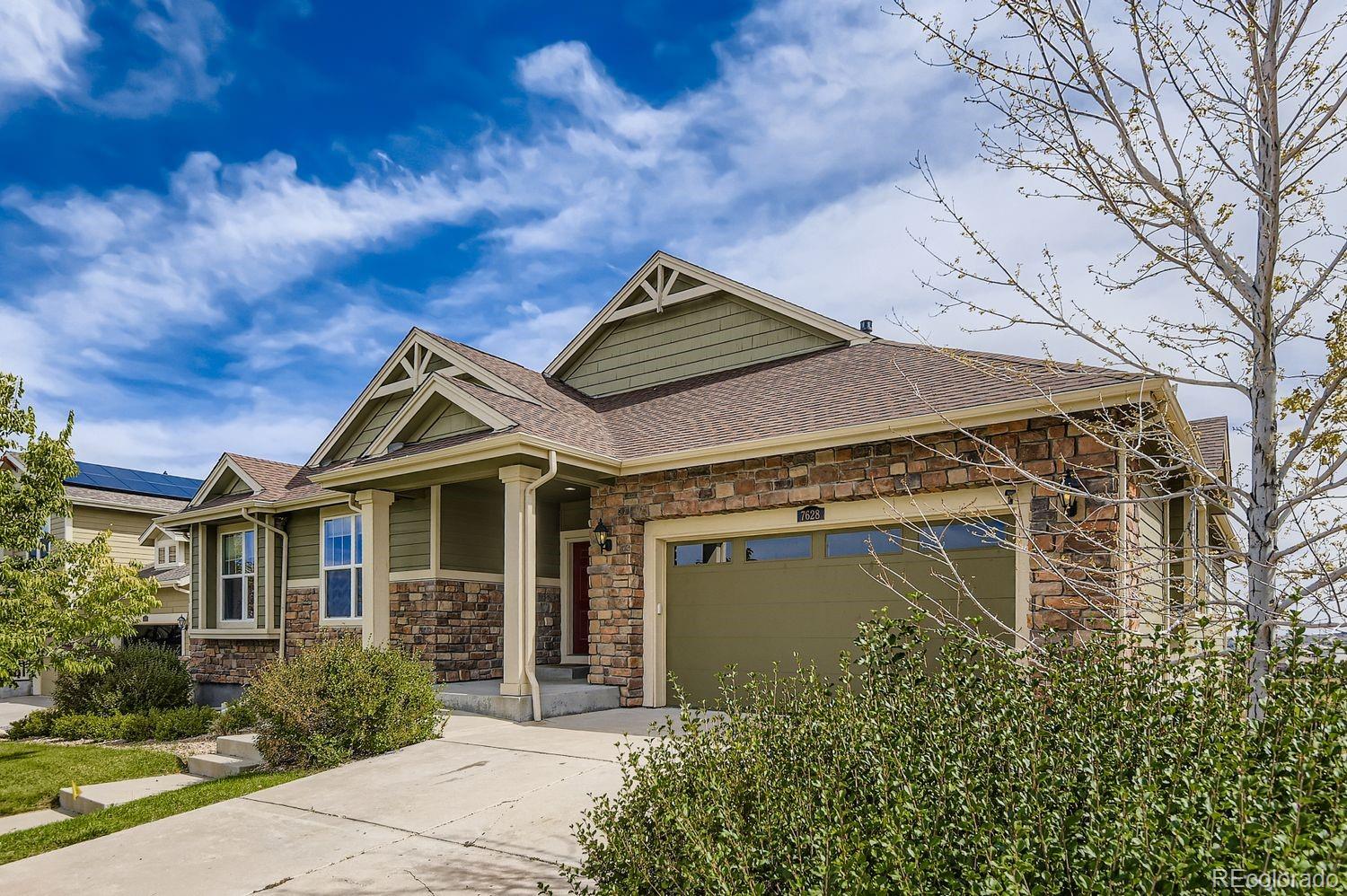 Blackstone Aurora Home | MLS #: 92891947628 S Country Club Parkway, Aurora Beds: 4 Baths: 3 Price: $799,000
