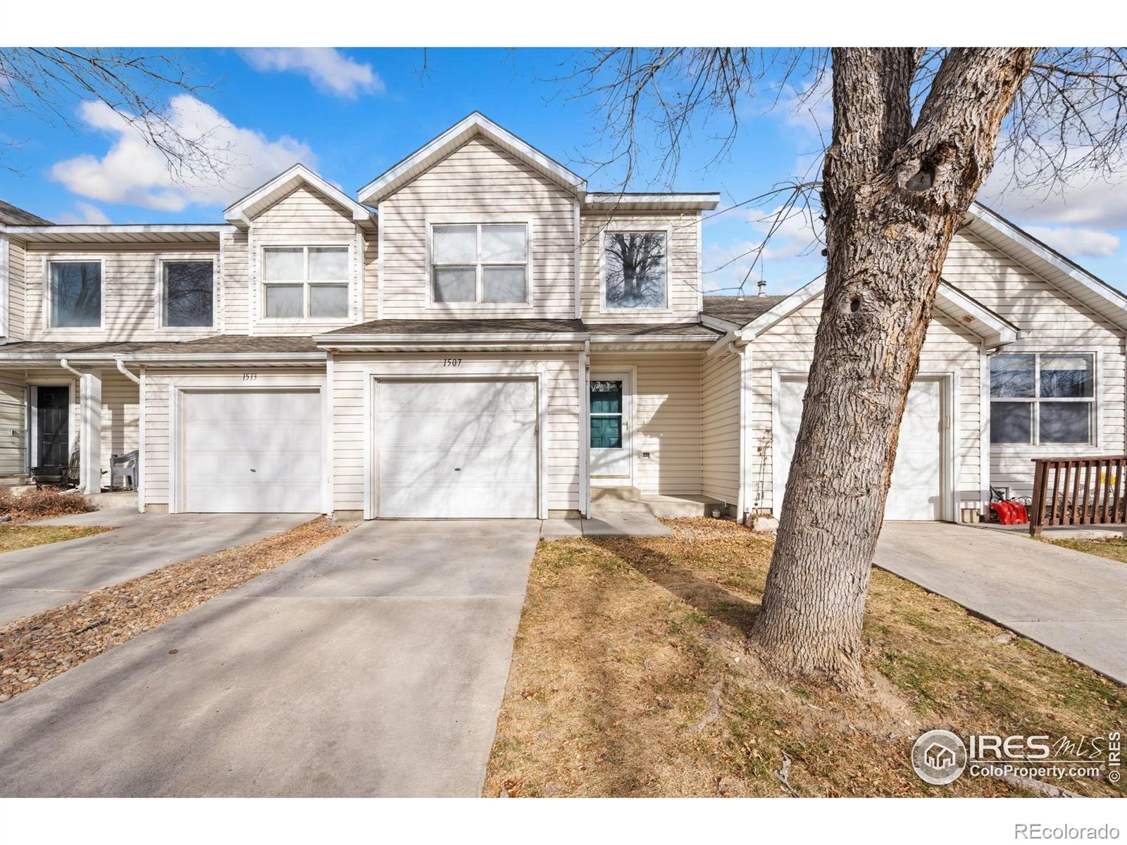 Shamrock West Loveland Home | MLS #: 45678910480791507  Oak Creek Drive, Loveland Beds: 2 Baths: 2 Price: $340,000