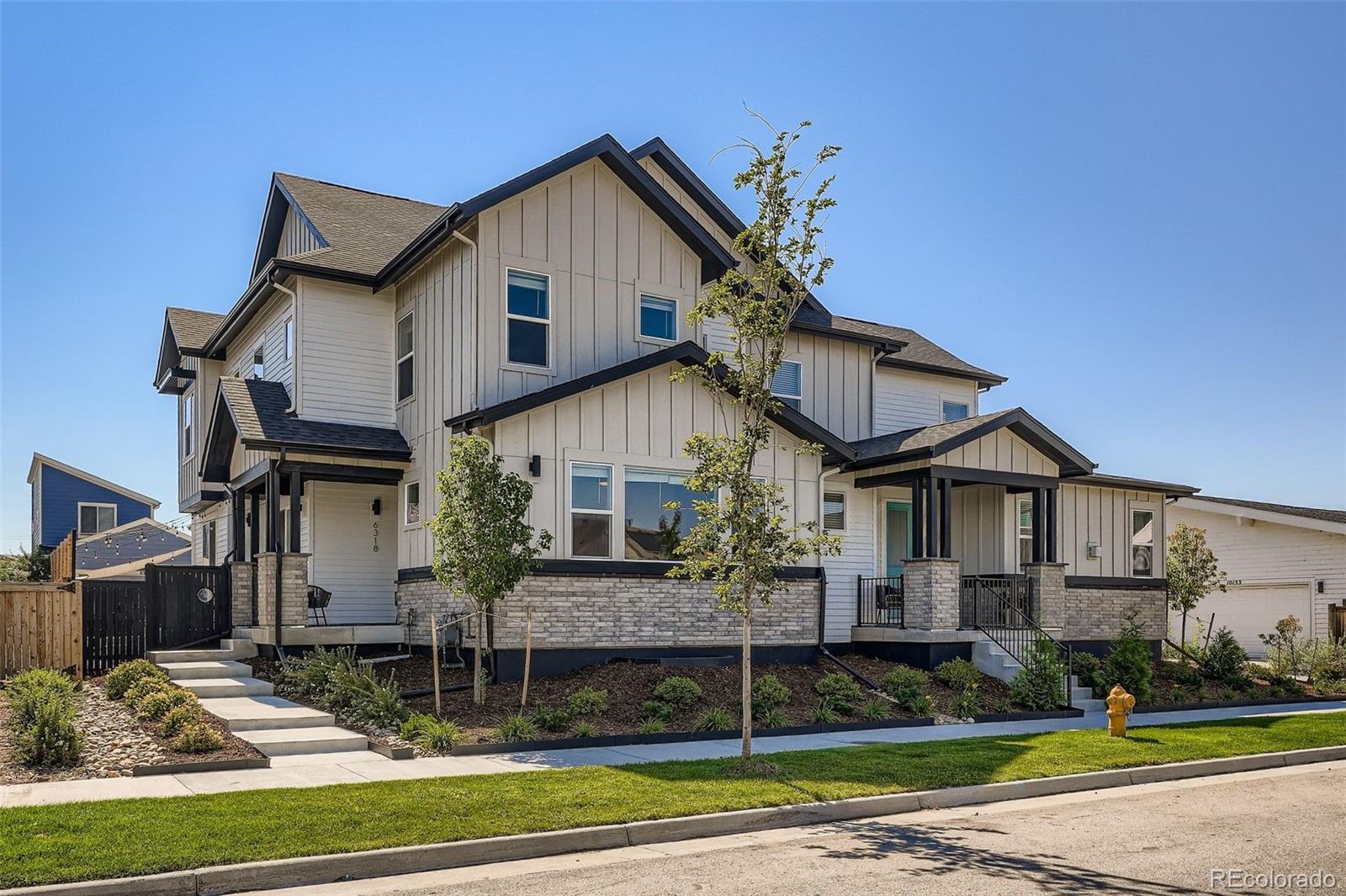 Central Park Denver Home | MLS #: 70857566318 N Fulton Court, Denver Beds: 4 Baths: 4 Price: $799,999