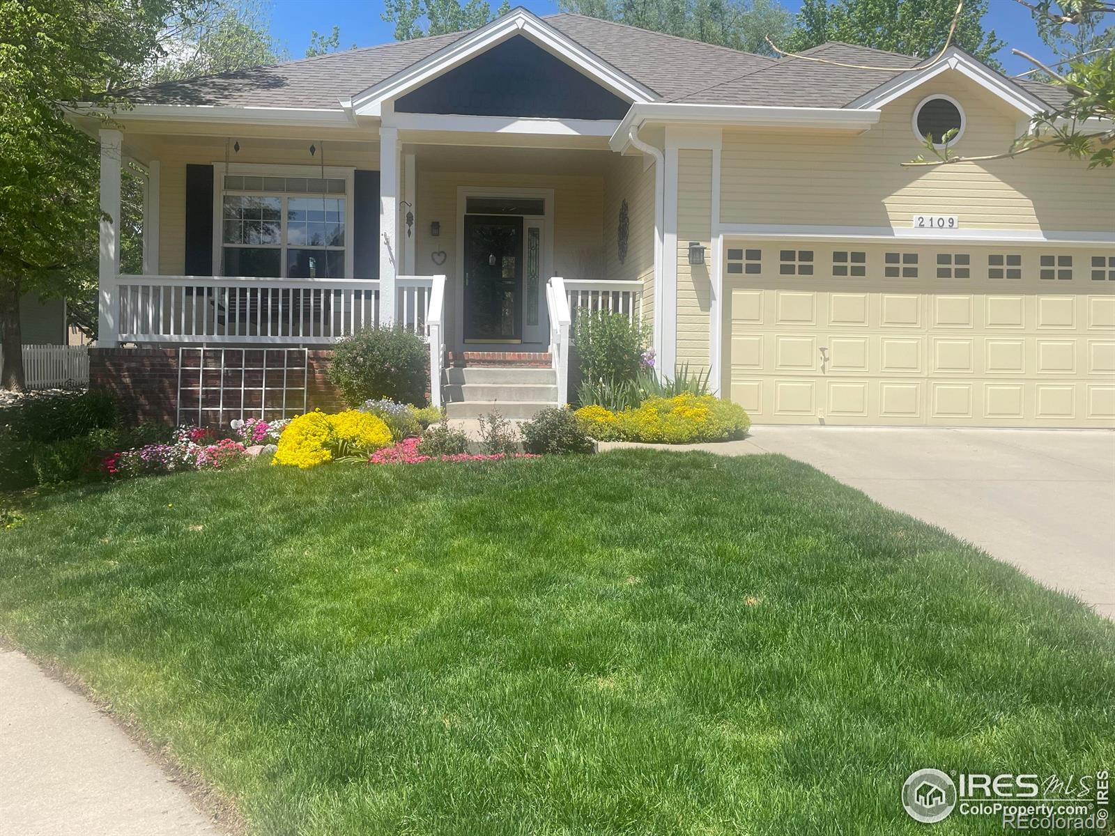 Creekside Longmont Home | MLS #: 45678910481402109  Springs Place, Longmont Beds: 5 Baths: 4 Price: $805,000