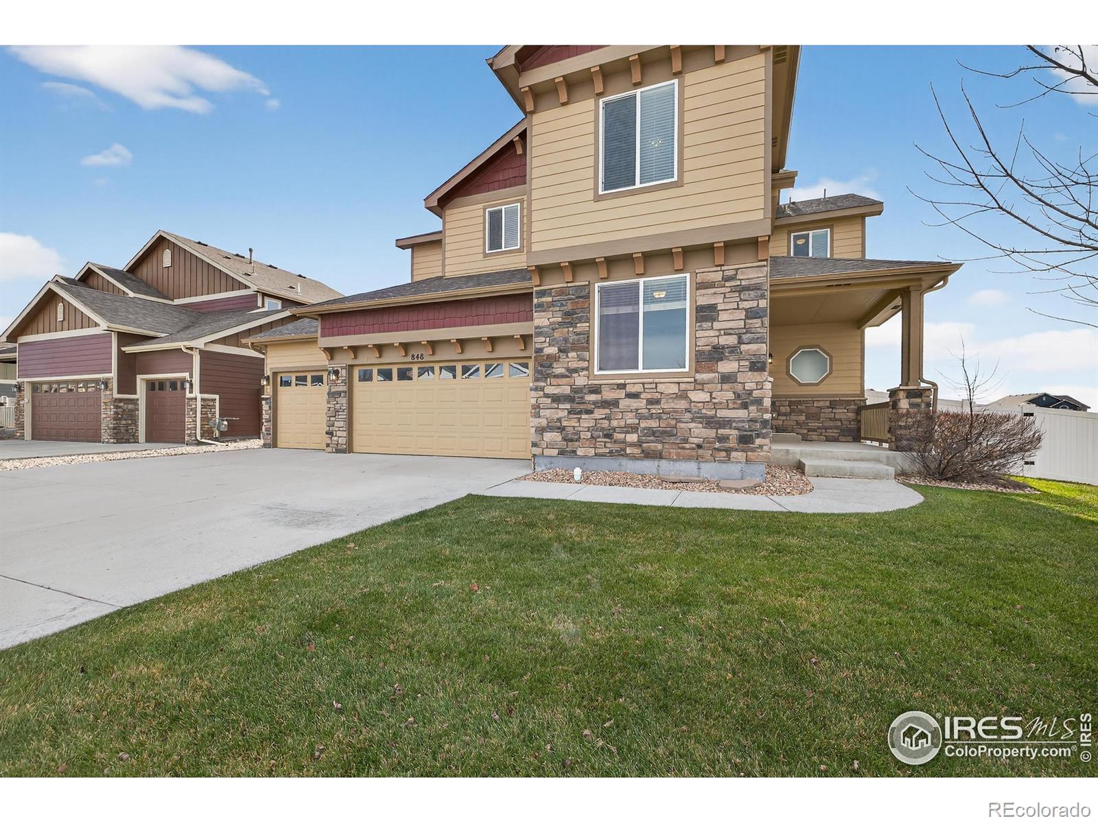 848  shirttail peak drive, Windsor sold home. Closed on 2026-04-17 for $624,000.