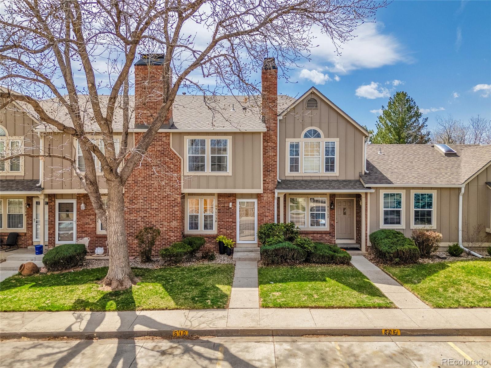 Dakota Station Littleton Condo / Townhome | MLS #: 73093439658 W Chatfield Avenue D, Littleton Beds: 2 Baths: 3 Price: $375,000