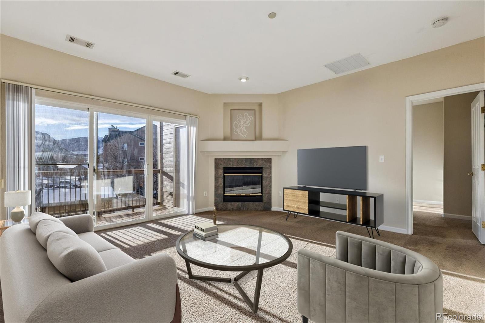 Mountain Gate Littleton Condo / Townhome | MLS #: 50155887415 S Alkire Street 203, Littleton Beds: 2 Baths: 2 Price: $290,000