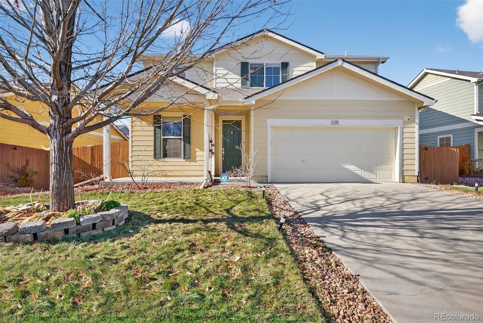 225 lonewolf drive, Lochbuie sold home. Closed on 2026-05-15 for $489,000.
