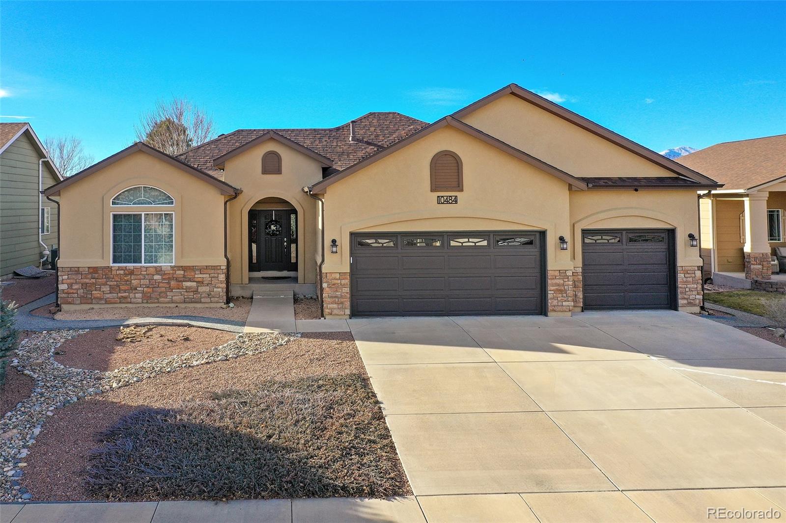 High Gate Farms Fountain Home | MLS #: 587456910484  Mile Post Loop, Fountain Beds: 4 Baths: 3 Price: $509,900