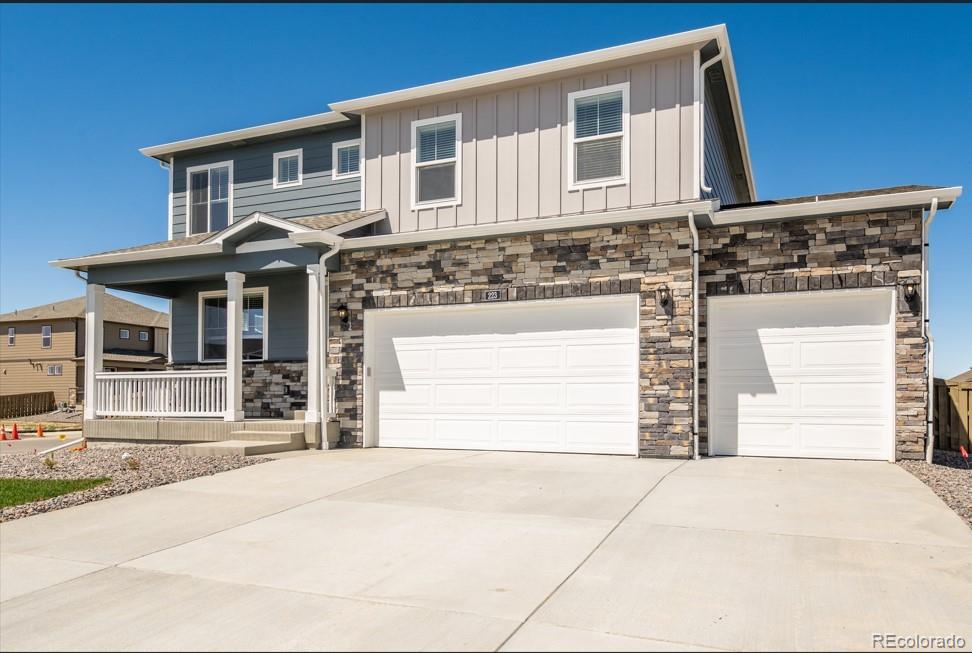 Vantage Berthoud Home | MLS #: 16669961880  Mount Monroe Drive, Berthoud Beds: 5 Baths: 3 Price: $639,900