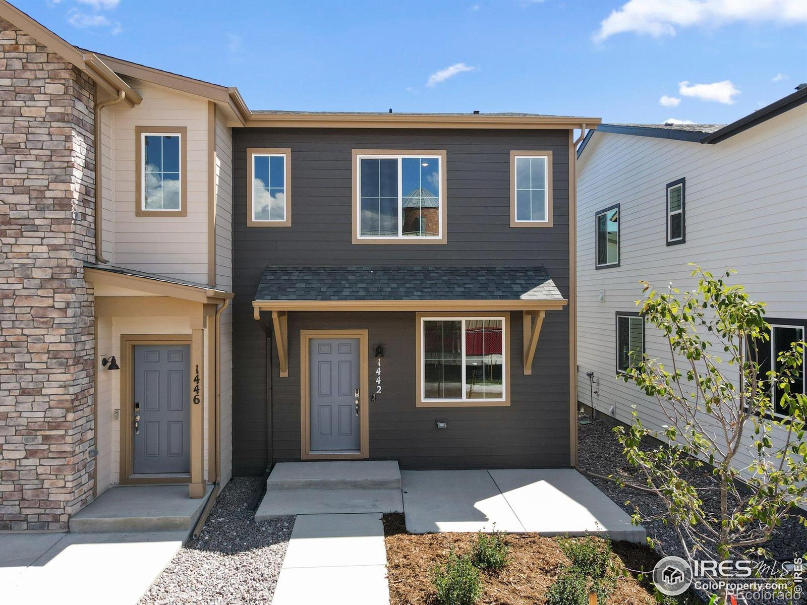 Spring Valley Longmont Home | MLS #: 45678910483931442  Coral Place, Longmont Beds: 2 Baths: 3 Price: $374,950