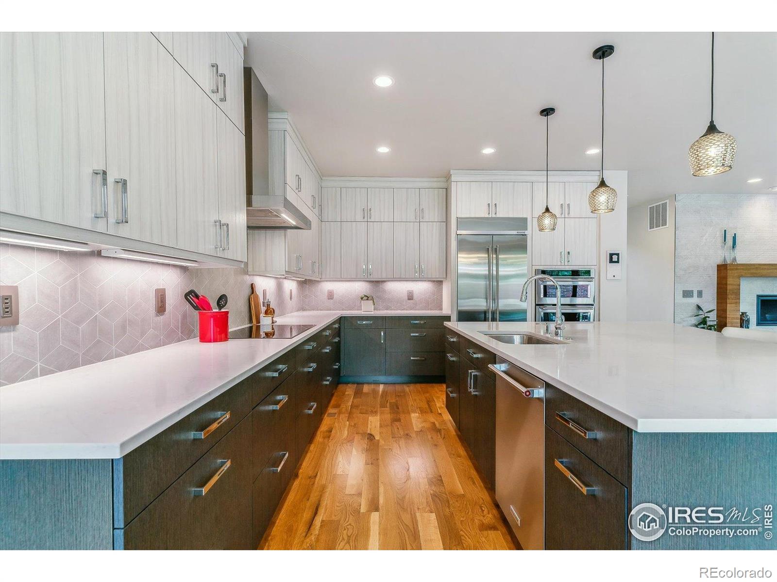 University Place Denver Home | MLS #: 45678910484524274 E Dickenson Place, Denver Beds: 4 Baths: 5 Price: $1,549,000