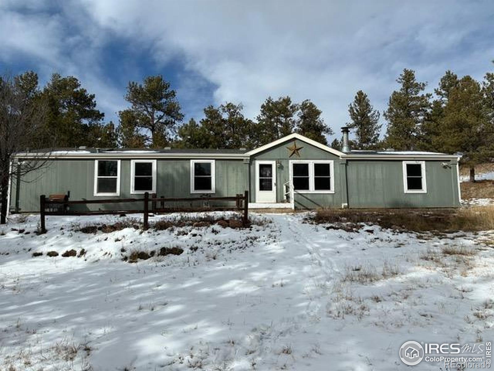 Navajo Mountain Mesa Florissant Home | MLS #: 45678910484611759  Arapahoe Drive, Florissant Beds: 3 Baths: 2 Price: $325,000