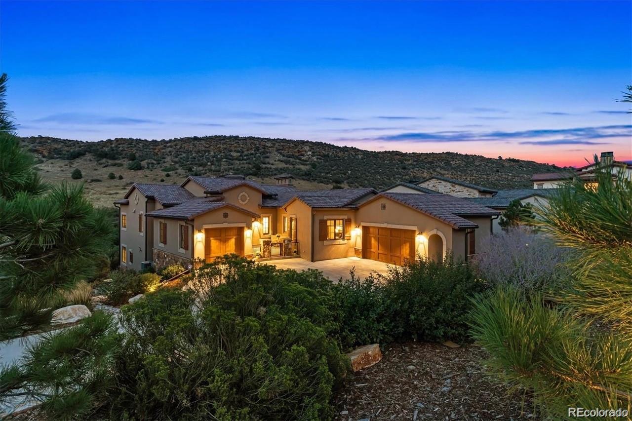 8262  raphael lane, Littleton sold home. Closed on 2025-12-18 for $2,200,000.