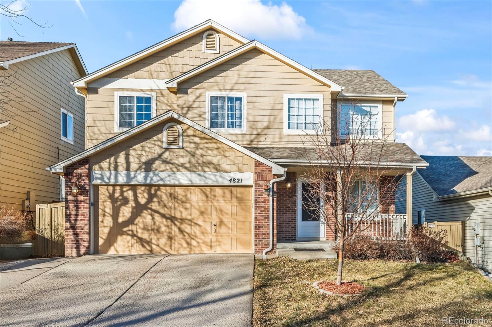 The Meadows Castle Rock Home | MLS #: 77394474821 N Silverlace , Castle Rock Beds: 4 Baths: 3 Price: $548,000