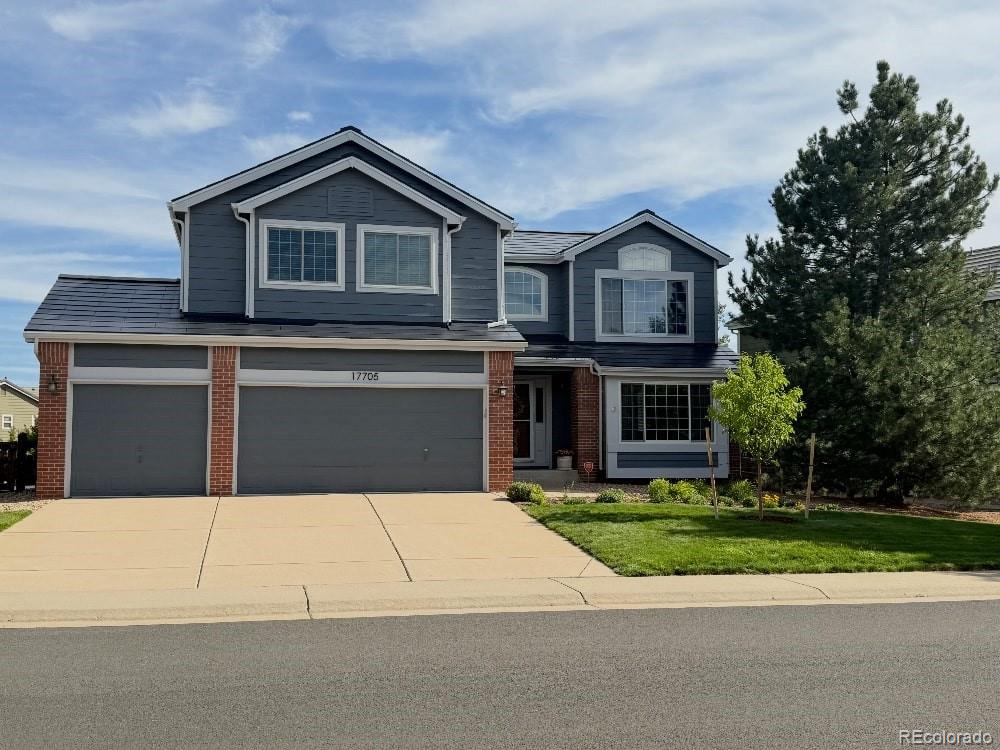 The Farm Aurora Home | MLS #: 797218517705 E Oakwood Lane, Aurora Beds: 4 Baths: 4 Price: $749,000