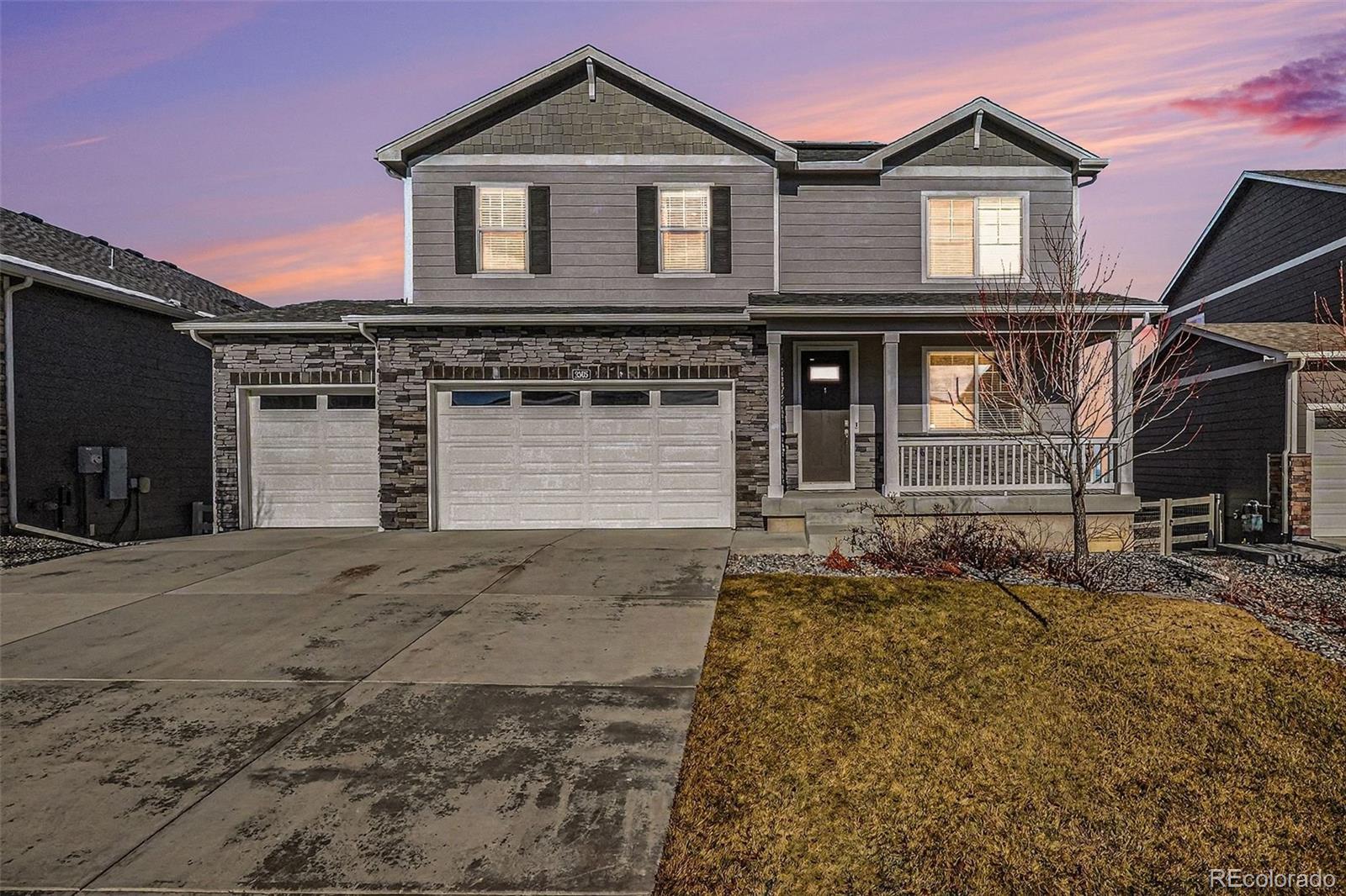 Crystal Valley Castle Rock Home | MLS #: 15833962305  Rosette Lane, Castle Rock Beds: 6 Baths: 4 Price: $729,900