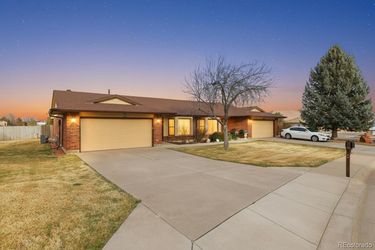  Pueblo Condo / Townhome | MLS #: 702890131  Frances Place , Pueblo Beds: 2 Baths: 2 Price: $285,000