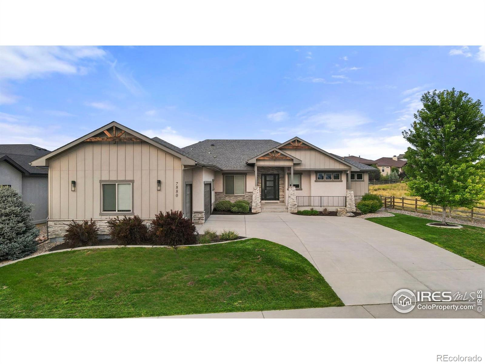 7880 cherry blossom drive, Windsor sold home. Closed on 2026-02-27 for $1,145,000.