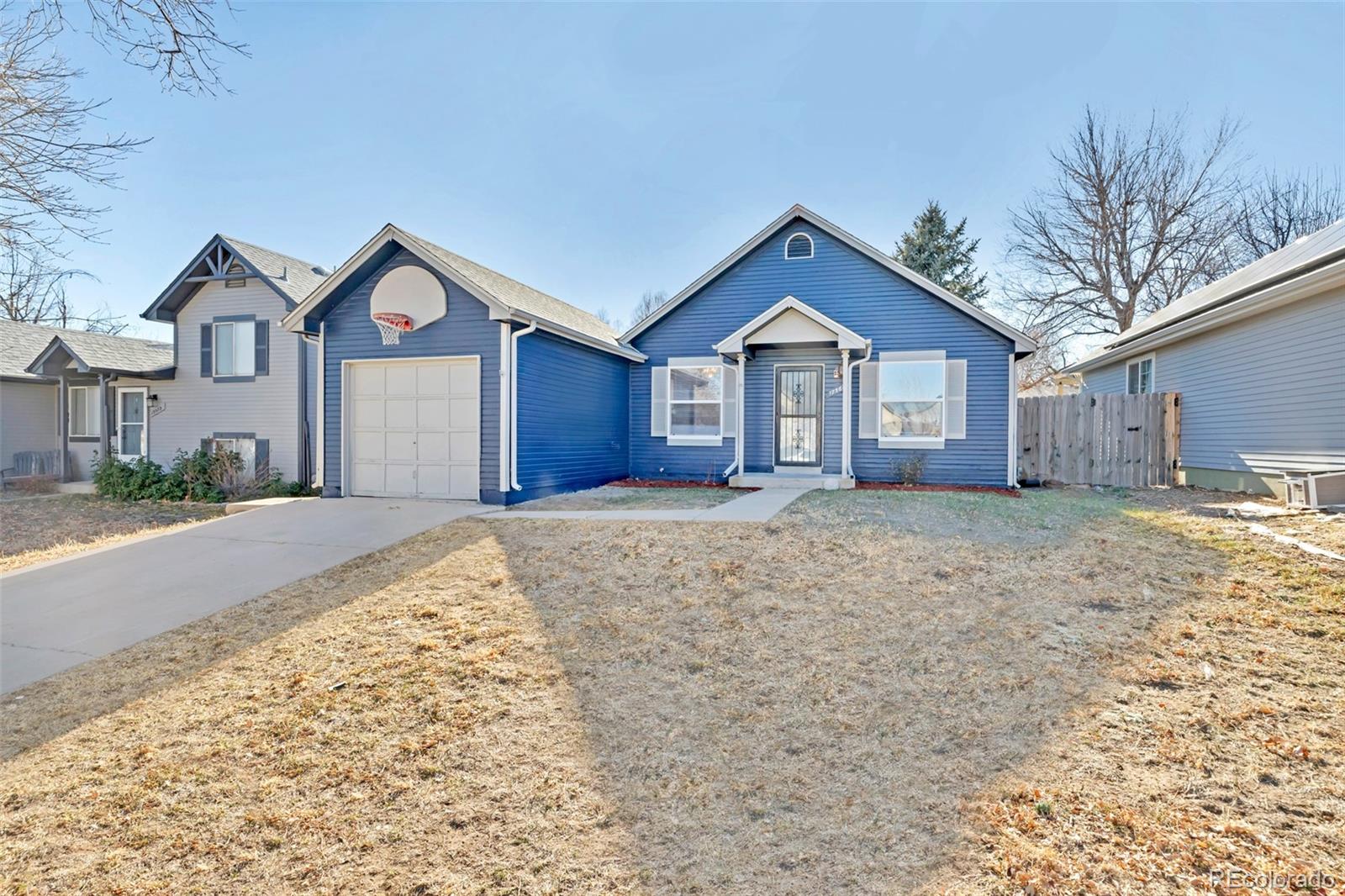 Summer Valley Aurora Home | MLS #: 640785917562 E Whitaker Drive, Aurora Beds: 3 Baths: 1 Price: $375,000