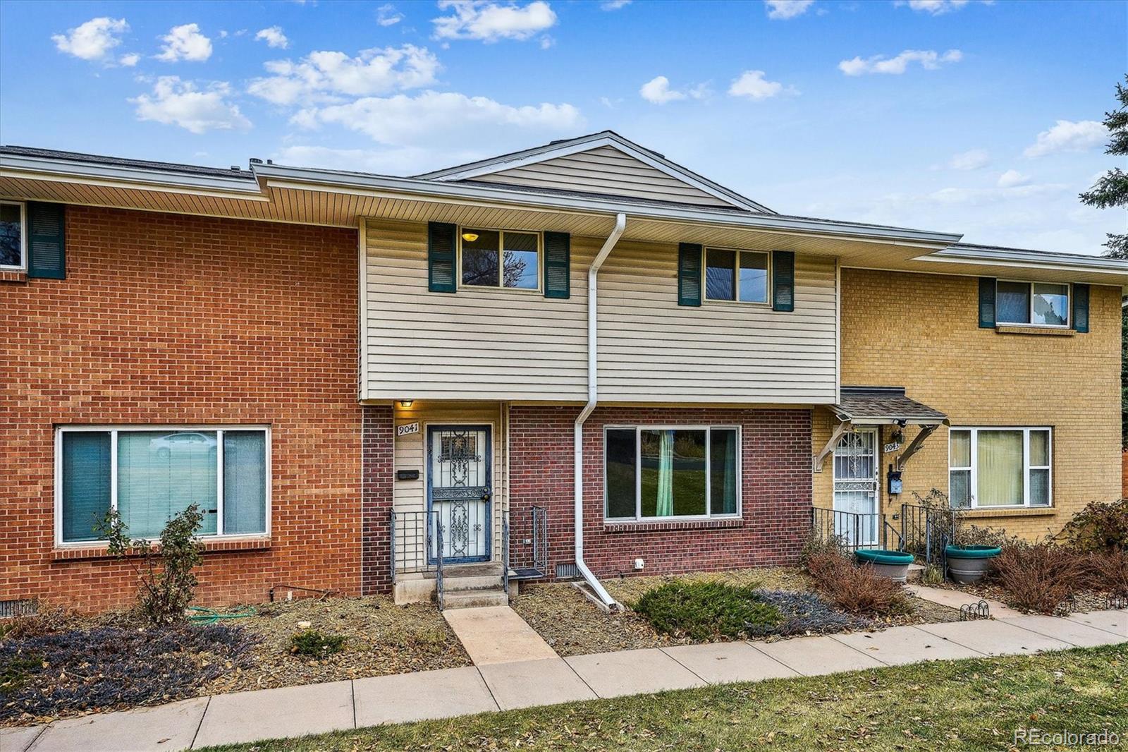 Cherry Creek Denver Condo / Townhome | MLS #: 72018629041 E Mansfield Avenue , Denver Beds: 3 Baths: 3 Price: $320,000