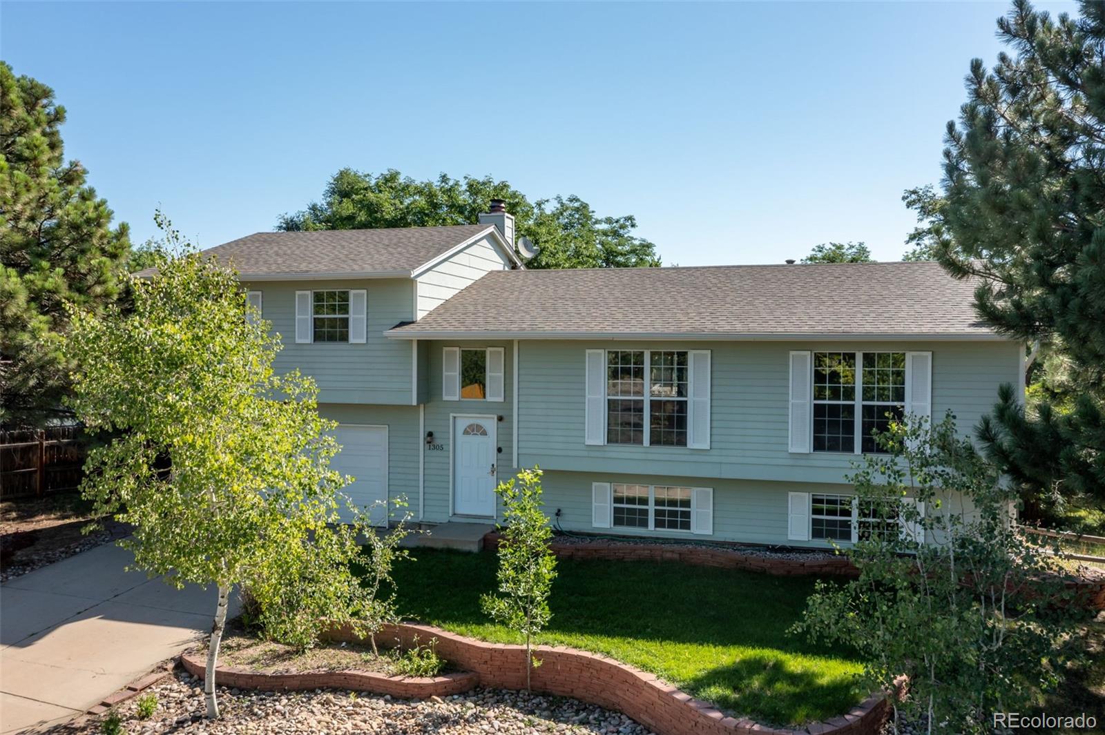 1305 inverness drive, Lafayette sold home. Closed on 2026-02-24 for $660,000.